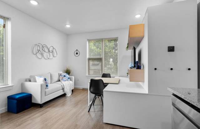 CoHo Gallery 4