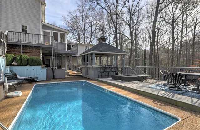 3932 Shoemaker Court Gallery 3