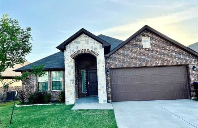 8530 Larry Court - 8530 Larry Court, Greenville, TX 75402