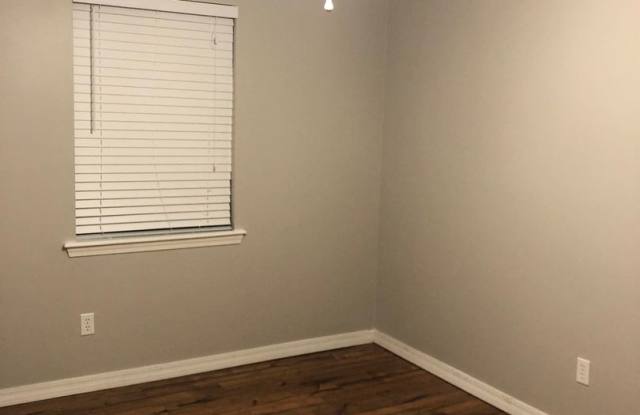 725 Resimont Dr photos photos