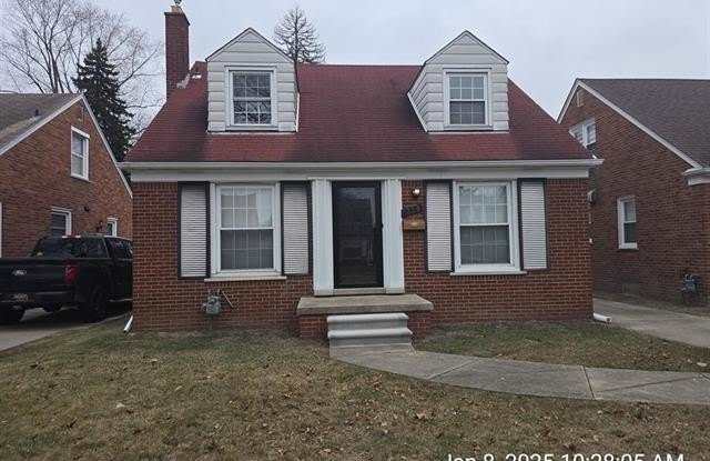 1338 ROBINDALE Avenue - 1338 Robindale Avenue, Dearborn, MI 48128