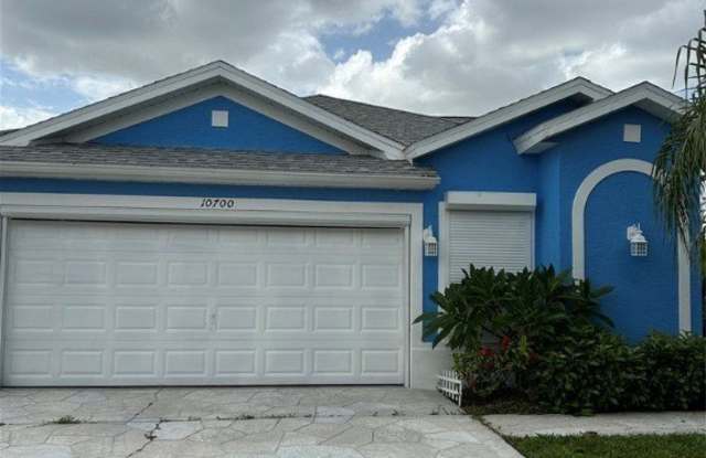 10700 Aqua Surf Court photos photos
