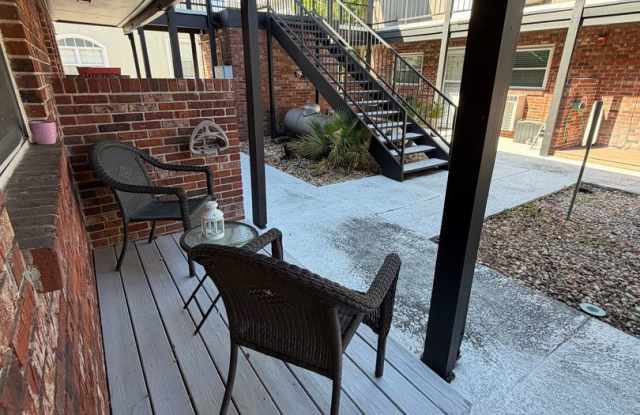 Popular Location 2/1 photos photos