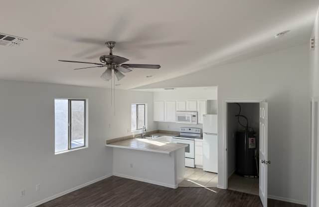 3310 West Jackson Street photos photos