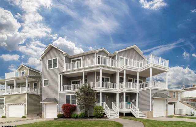 217 Quay Blvd - 217 Quay Blvd, Brigantine, NJ 08203