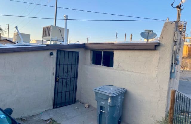 6700 El Paso Drive #1 - 4 - 6700 El Paso Dr, El Paso, TX 79905