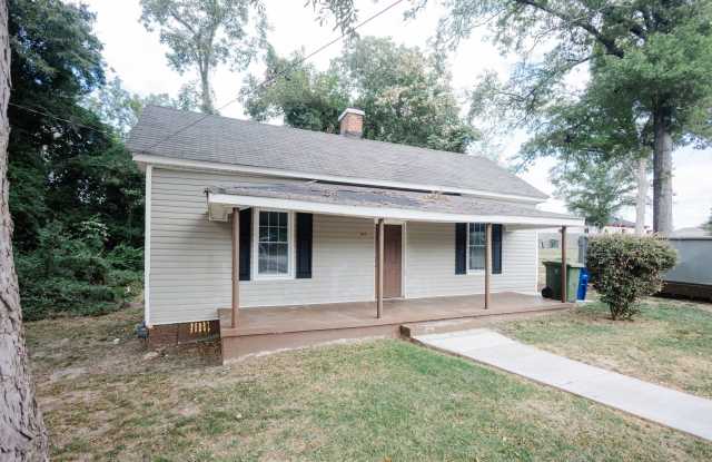 FOR RENT: 723 W Broad St | 2 BR • 1 BA | $875.00/Month Gallery 1