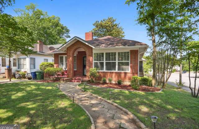 203 Winter Avenue NE photos photos