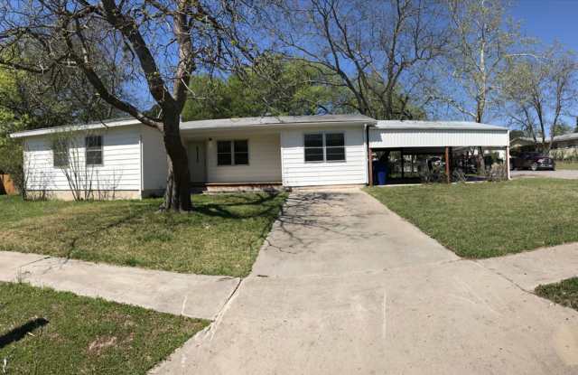 4-Bedroom Home for Rent in Copperas Cove, TX photos photos