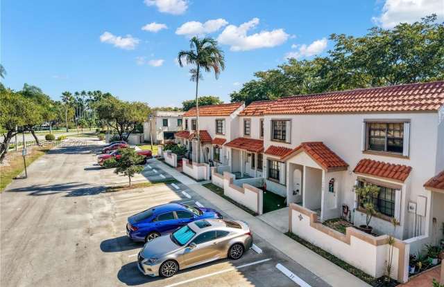 9487 NW 42nd St photos photos