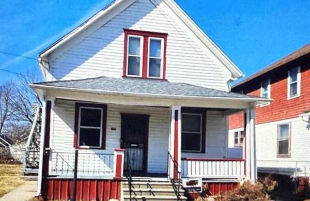 441 S 11th st photos photos