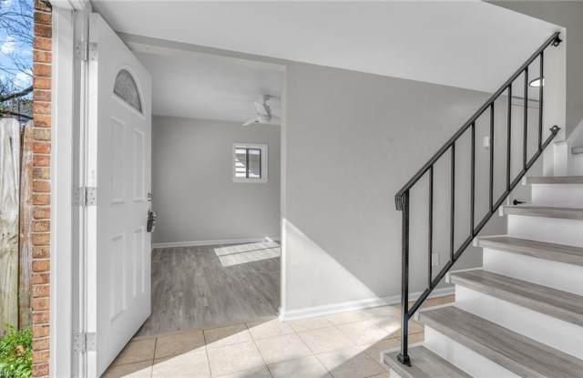 809 Hampstead Court photos photos