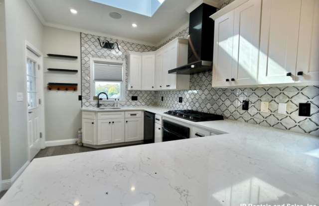 222 Roslindale Ave. photos photos