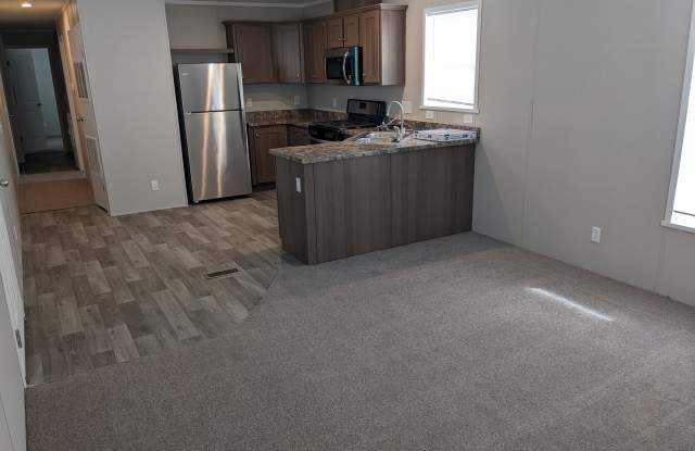 14566 N Red Bud Trail Gallery 3