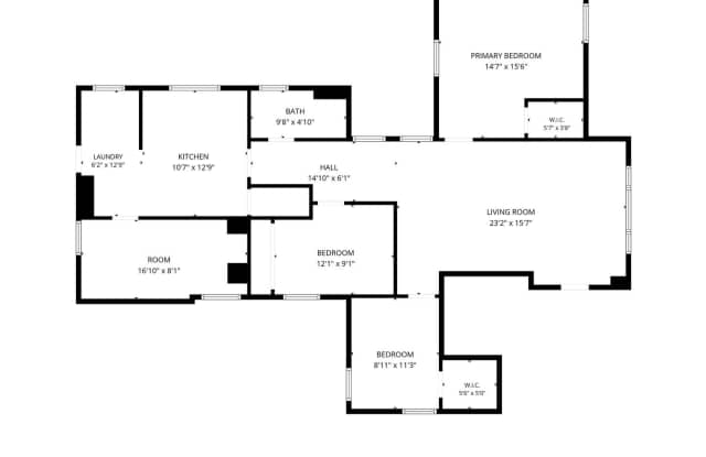 Spacious 4 Bedroom Apartment in La Crosse with Central Air & In-Unit Laundry photos photos