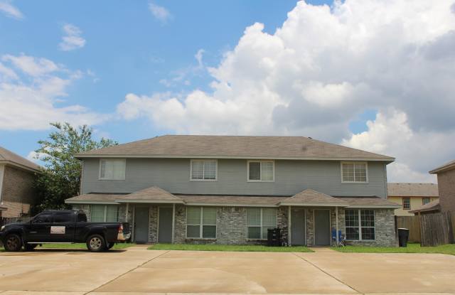 4404 Jeff Scott Drive - D photos photos