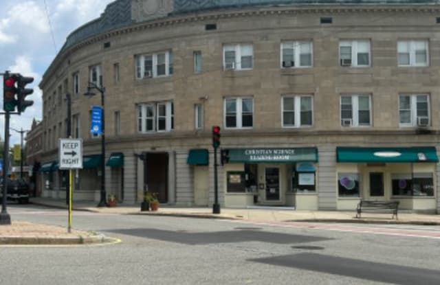 738 Washington St 23 - 738 Washington Street, Norwood, MA 02062
