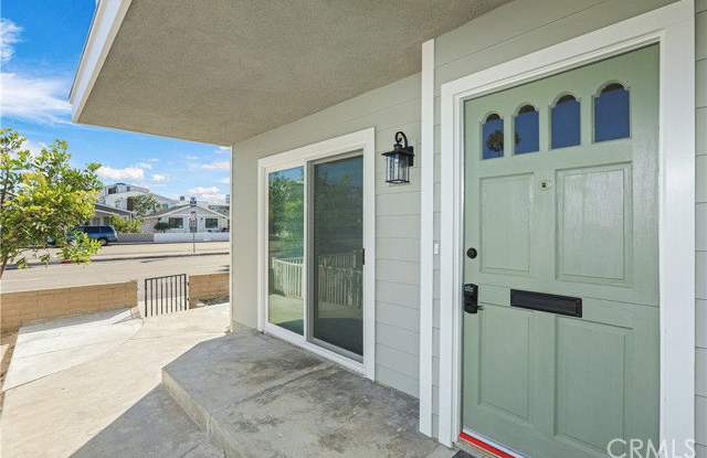 810 West Balboa Boulevard Gallery 2