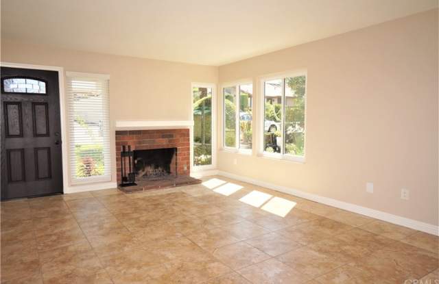 18389 Camino Bello Gallery 3