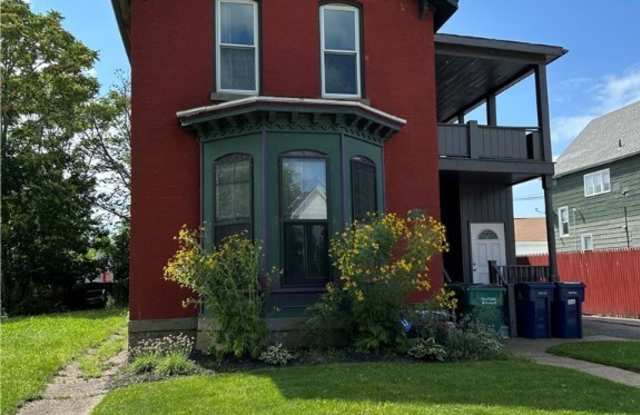384 Prospect Avenue - 384 Prospect Avenue, Buffalo, NY 14201