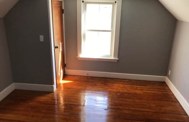 120 summer St. Gallery 4