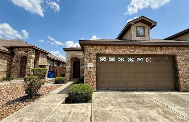 685 Creekside Circle photos photos 685 Creekside Circle photos photos