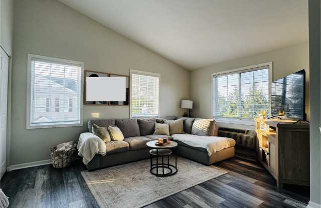 128 Bertram Drive Gallery 2