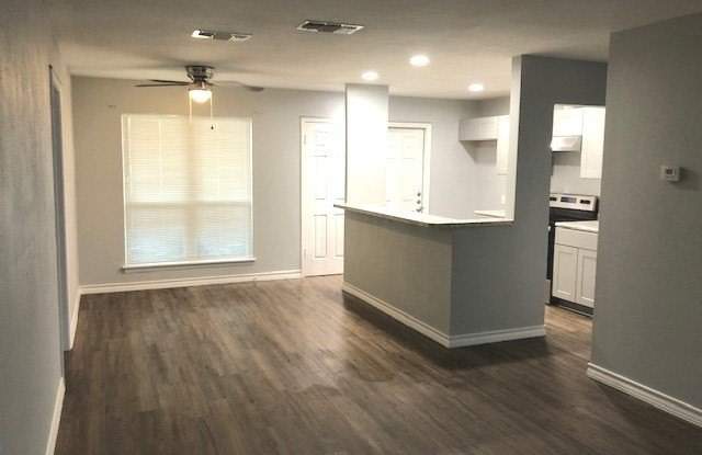 7361 Cherrybrook St Gallery 3