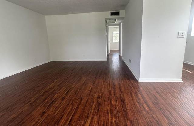 195 WINDSOR I Gallery 1