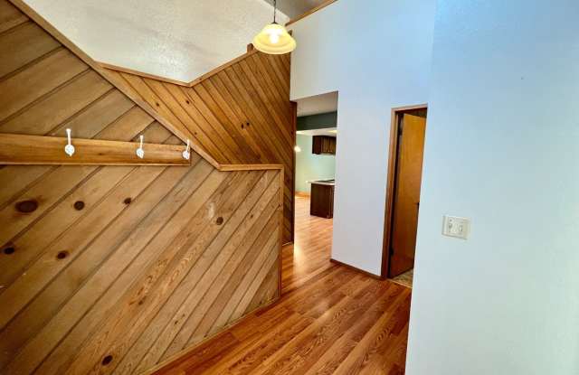 2090 Glasser Pl Gallery 3
