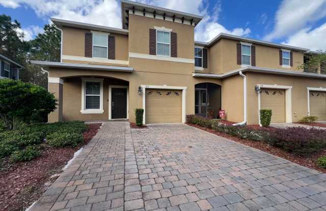 BEAUTIFUL Grange Champion at LPGA Townhome, Lake  Preserve Views, 3 Bedrooms, 2.5 Bathrooms AVAIALBLE NOW! - 126 Masters Lane, Daytona Beach, FL 32124