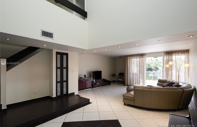 337 Poinciana Dr - 337 Poinciana Drive, Sunny Isles Beach, FL 33160