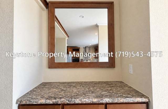 Upscale, Modern 4 Bedroom/2 Bathroom/2 Car Garage Home, PW $2350/$2350 Gallery 4