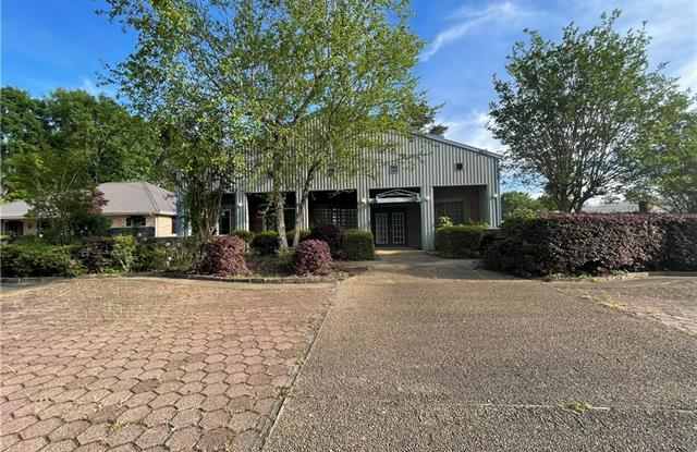 2010 WASHINGTON Street - 2010 Washington Street, Franklinton, LA 70438