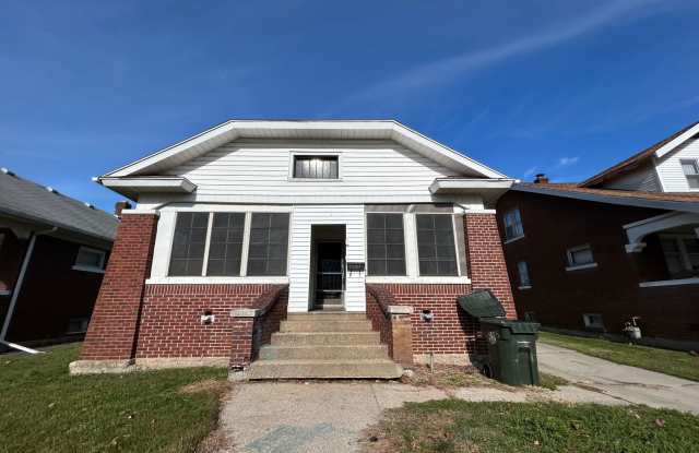 Updated 3-Bedroom, 1-Bathroom Home – $1,400/Month | Accepting Section 8 - 2509 West Monroe Street, South Bend, IN 46619