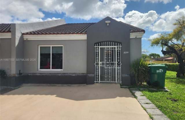 8391 SW 148th Ave photos photos