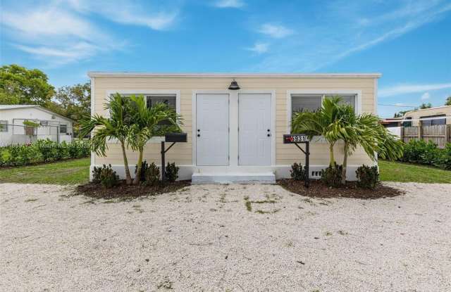 5931 SW 64th St - 5931 Southwest 64th Street, South Miami, FL 33143