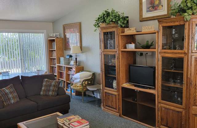 Sierra Heights- Senior Apartments photos photos