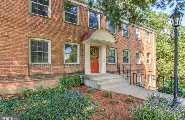 2401 ARLINGTON Boulevard photos photos