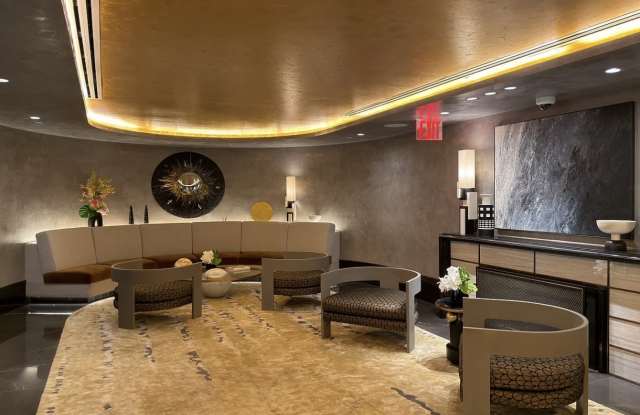 303 Park Ave Unit 4201 Gallery 2