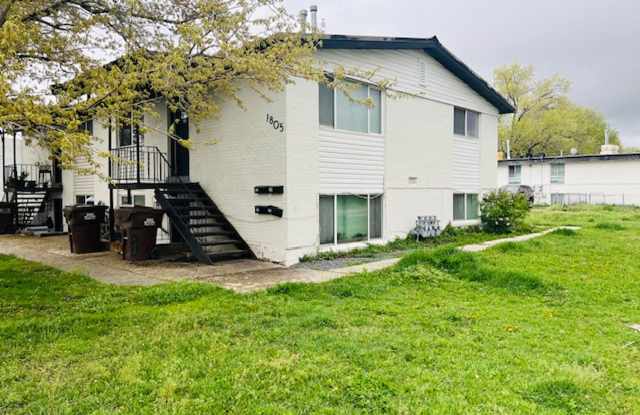 Updated apartment, washer and dryer hookups photos photos