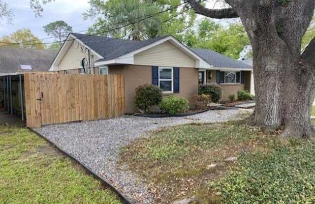 210 DOUGLAS Drive Gallery 2