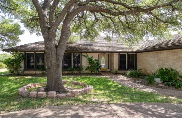 11146 Pinehurst Drive - 11146 Pinehurst Drive, Austin, TX 78747