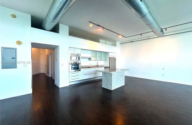 7934 West Drive Gallery 3