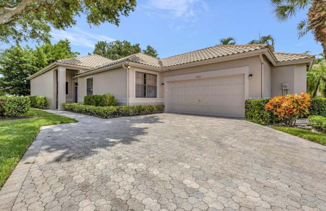 4528 Barclay Fair Way photos photos