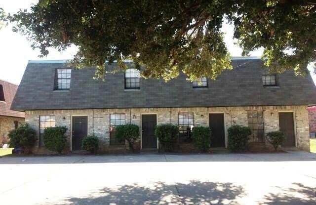 302 Loire Avenue - 302 Loire Avenue, Lafayette, LA 70507