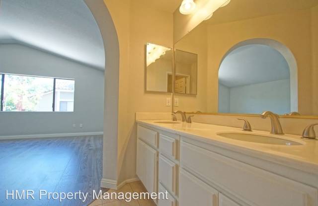 11448 Stapleton Court Gallery 2