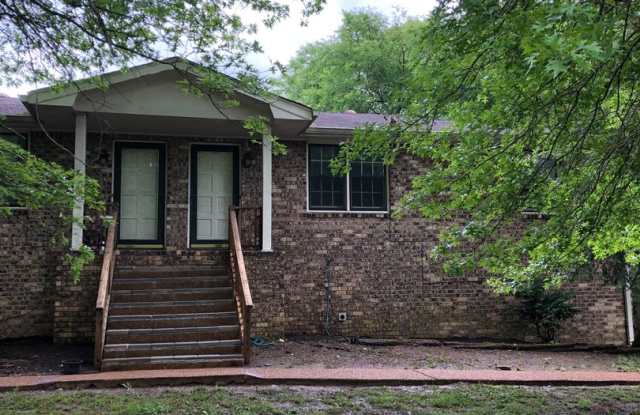 3 Bed/ 2 Bath Duplex in Madison photos photos