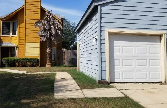 8435 Forest Ridge photos photos