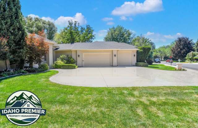 481 East Trailside Drive Gallery 3